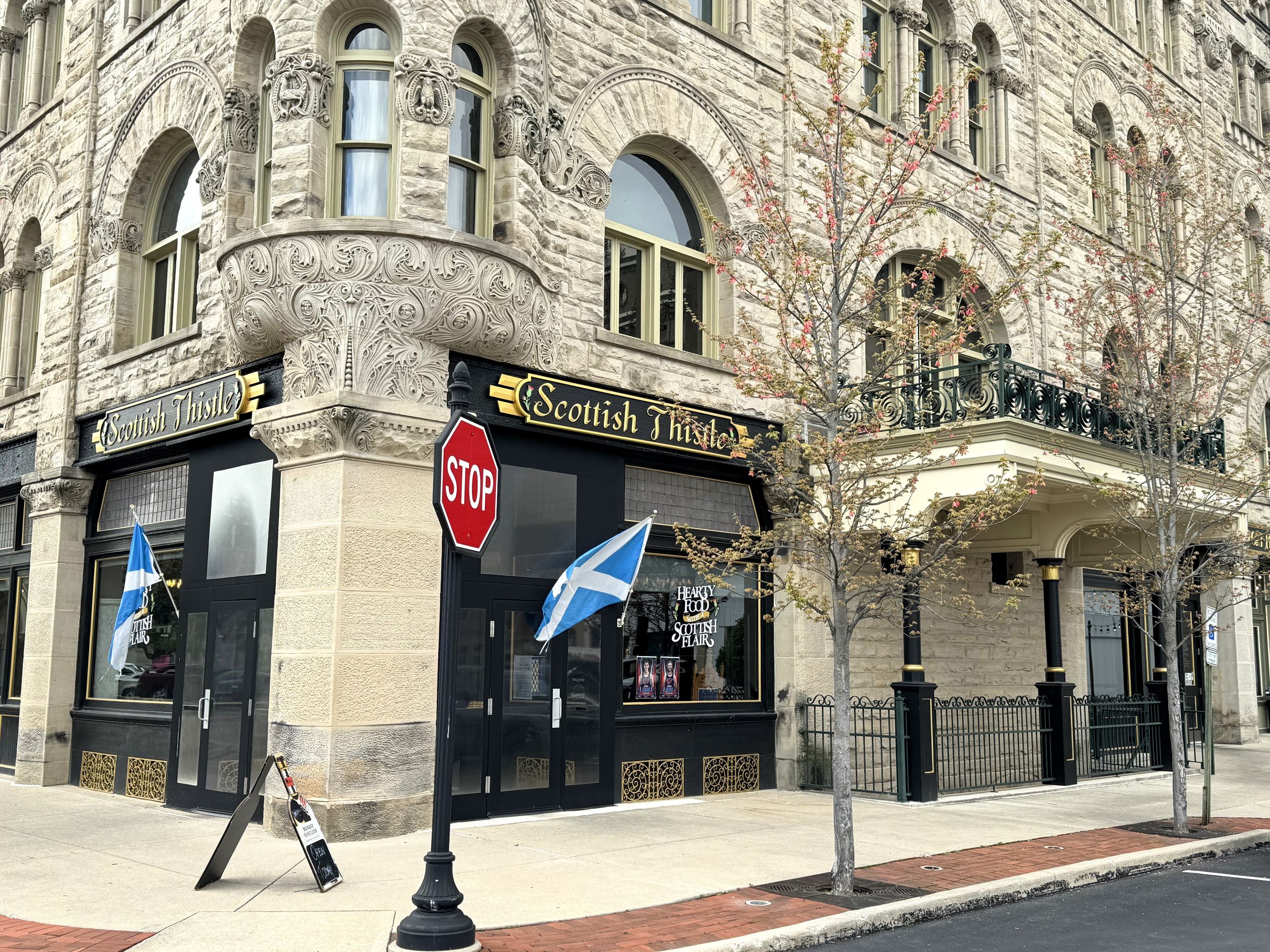 Photo - 2024 April - Fort Piqua Plaza restaurant space open